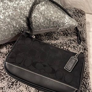 Coach Logo Baguette